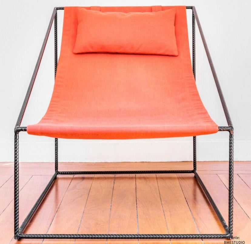 Silla de acero y piel Jalad, mueble de acero fabricado en Apodaca