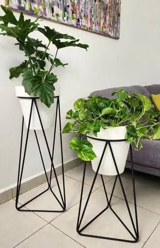Macetero de acero Prist, mueble de acero fabricado en Apodaca